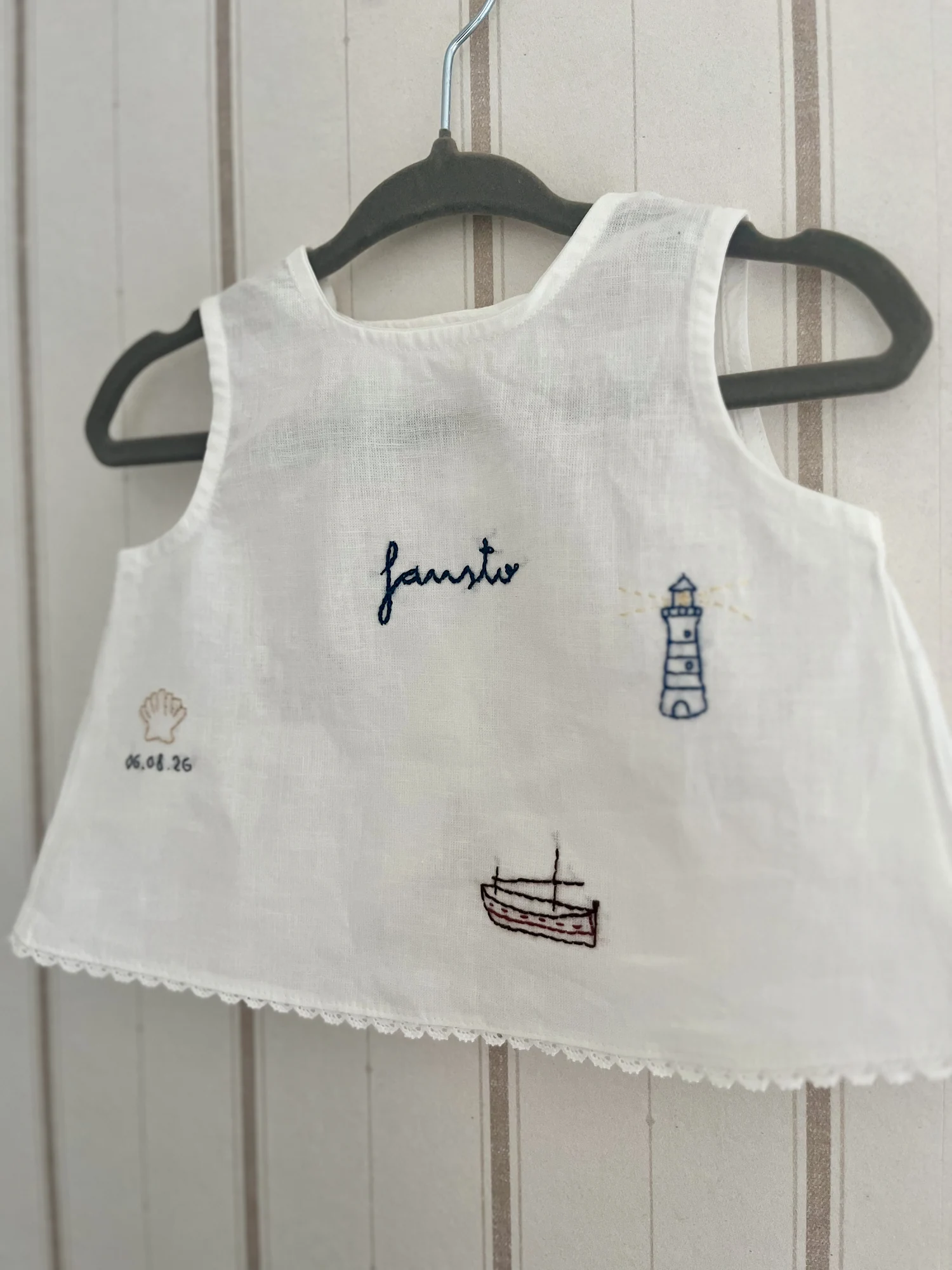 Pelele personalizado bordado — Gali Studio